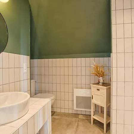 Holiday home Maison Familiale Avec Sauna Et Ferme Proche - Fr-1-788-49